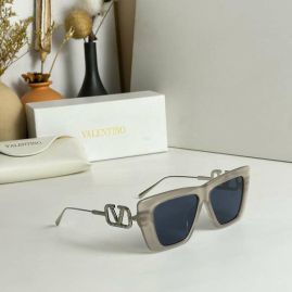 Picture of Valentino Sunglasses _SKUfw54044571fw